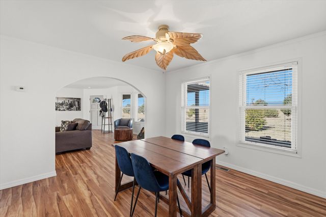 136 Weimer Road, Edgewood, NM 87015