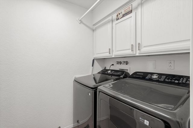 136 Weimer Road, Edgewood, NM 87015