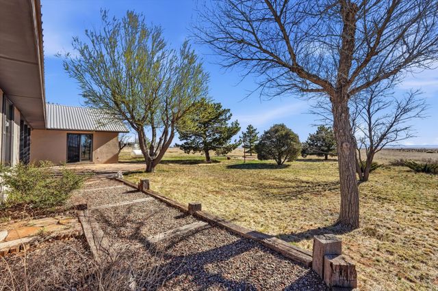 136 Weimer Road, Edgewood, NM 87015