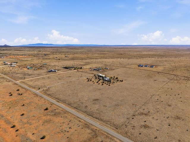 136 Weimer Road, Edgewood, NM 87015