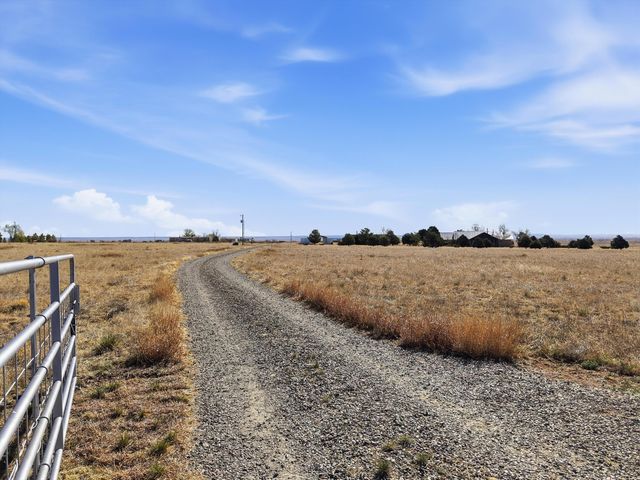 136 Weimer Road, Edgewood, NM 87015