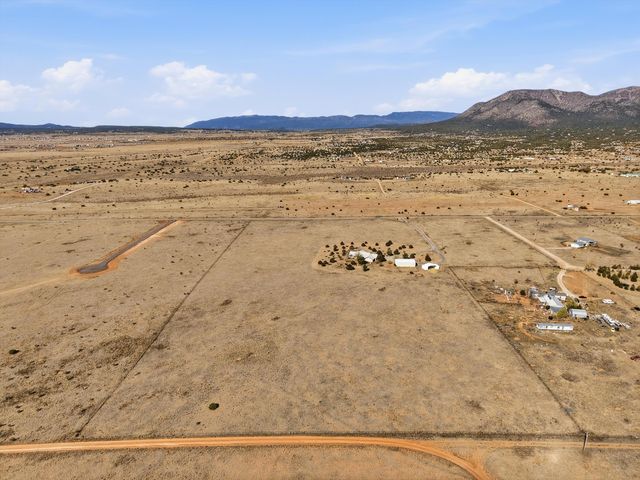 136 Weimer Road, Edgewood, NM 87015