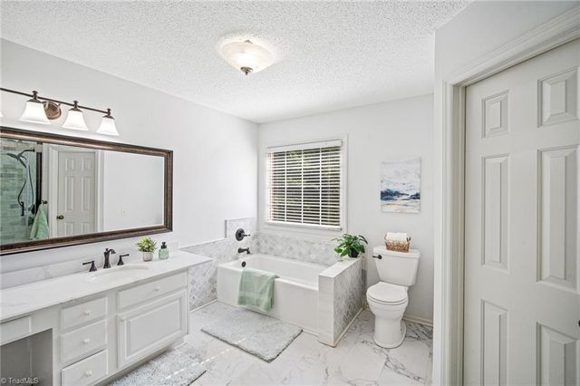 2550 Rowe Road, Lexington, NC 27295