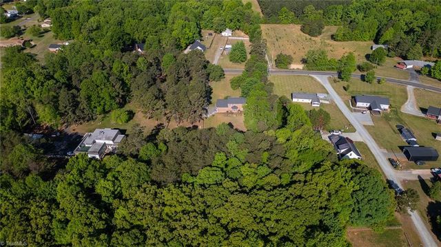 2550 Rowe Road, Lexington, NC 27295
