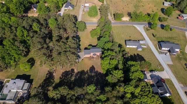 2550 Rowe Road, Lexington, NC 27295