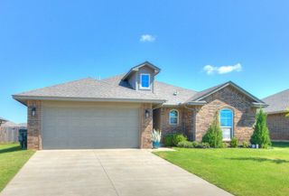 3915 Abingdon Drive, Norman, OK 73026