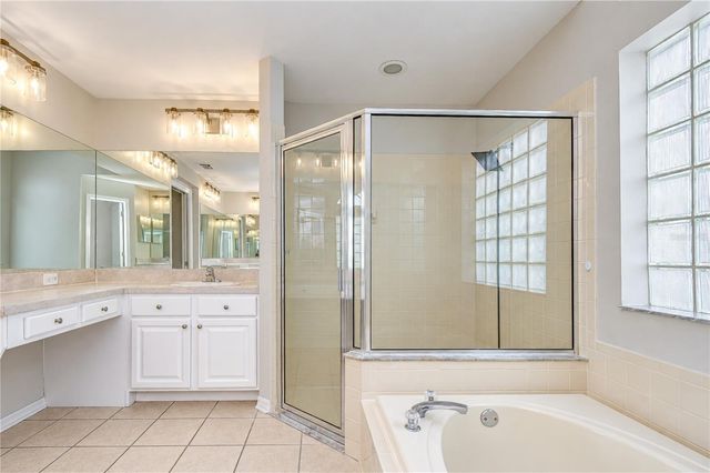 29619 ALLEGRO DRIVE, Wesley Chapel, FL 33543