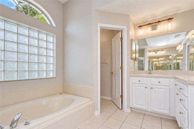 29619 ALLEGRO DRIVE, Wesley Chapel, FL 33543