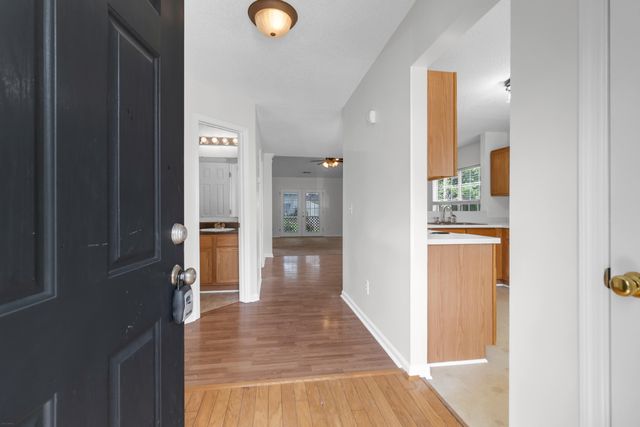 7316 Stoney Moss Way, Hanahan, SC 29410