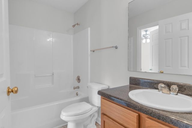 7316 Stoney Moss Way, Hanahan, SC 29410