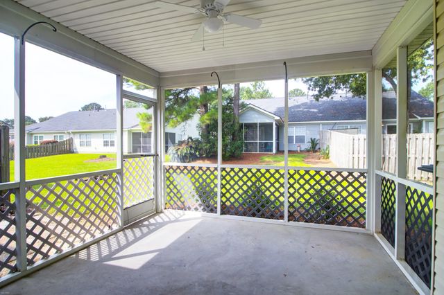 7316 Stoney Moss Way, Hanahan, SC 29410