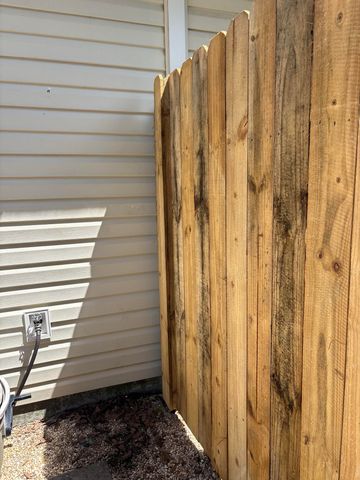 7316 Stoney Moss Way, Hanahan, SC 29410