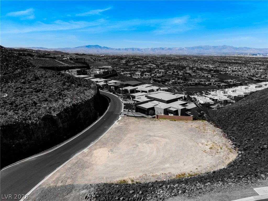 571 Cityview Ridge Drive, Henderson, NV 89012 — photo 3