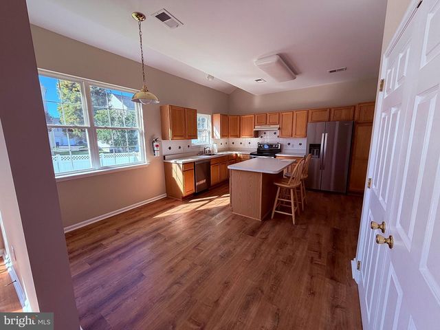 19 PASTERN TER, Burlington, NJ 08016
