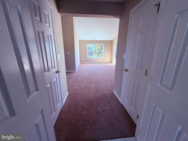 19 PASTERN TER, Burlington, NJ 08016