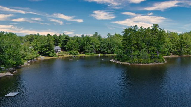 34 Elm Street, Ossipee, NH 03864