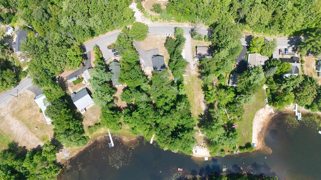34 Elm Street, Ossipee, NH 03864