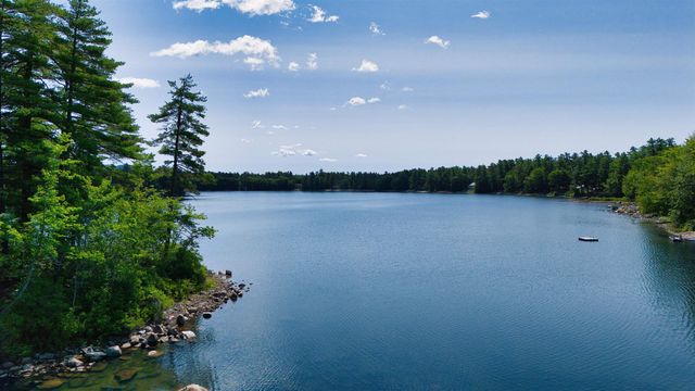 34 Elm Street, Ossipee, NH 03864