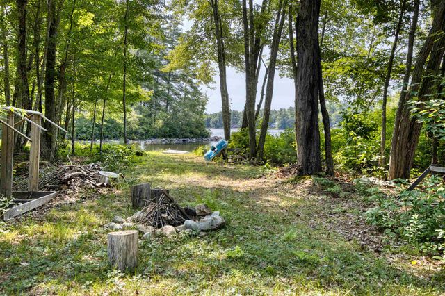 34 Elm Street, Ossipee, NH 03864