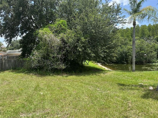 5915 TAYWOOD DRIVE, Tampa, FL 33624