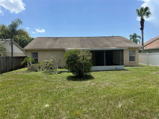 5915 TAYWOOD DRIVE, Tampa, FL 33624
