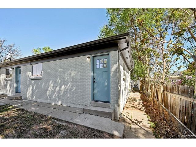 6658 W 46th Pl, Wheat Ridge, CO 80033