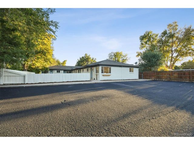 6658 W 46th Pl, Wheat Ridge, CO 80033