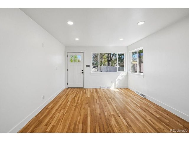 6658 W 46th Pl, Wheat Ridge, CO 80033