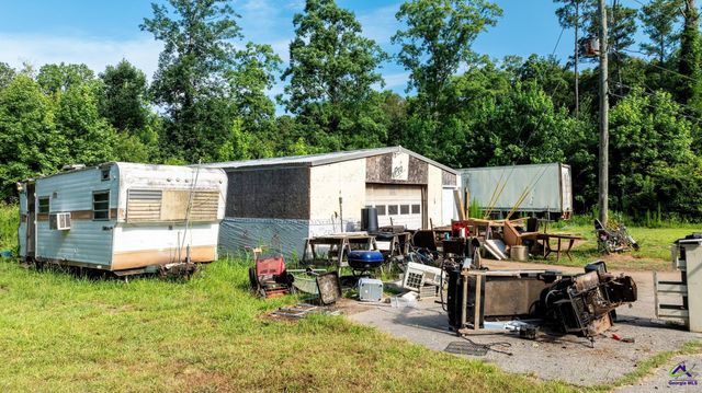 1696 Old Hwy 41 Highway, Griffin, GA 30224