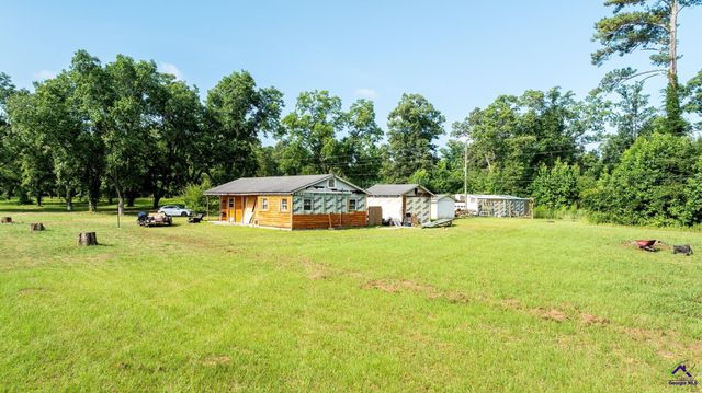 1696 Old Hwy 41 Highway, Griffin, GA 30224