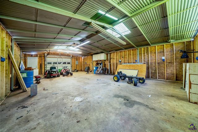1696 Old Hwy 41 Highway, Griffin, GA 30224