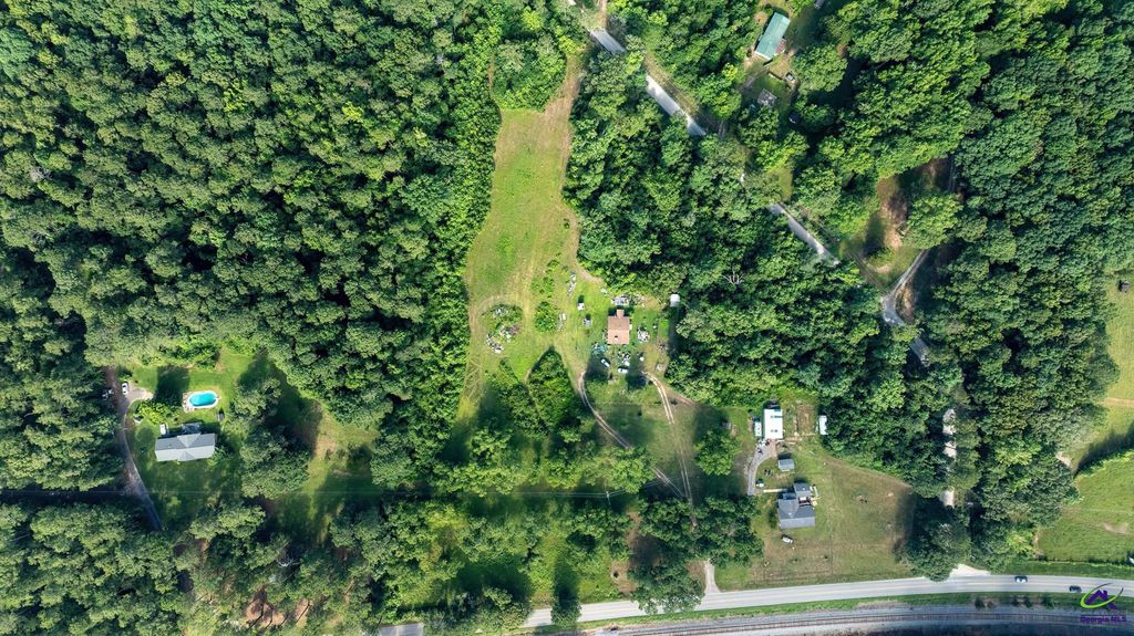 1696 Old Hwy 41 Highway, Griffin, GA 30224