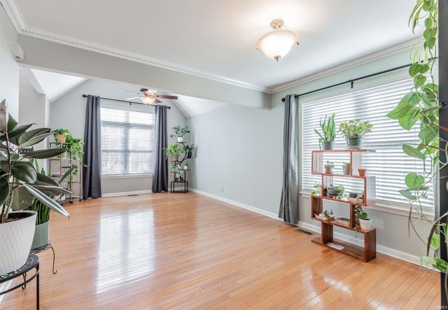 8000 Bayberry Drive, Evansville, IN 47711