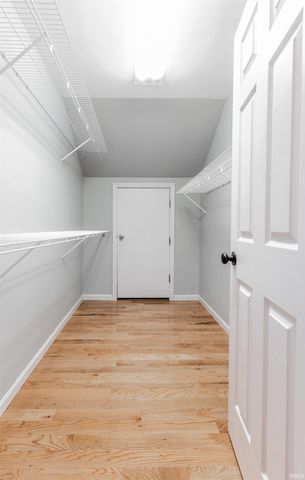 8000 Bayberry Drive, Evansville, IN 47711