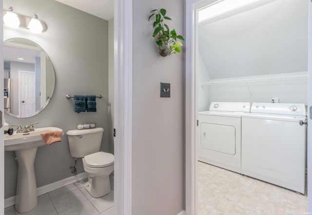 8000 Bayberry Drive, Evansville, IN 47711