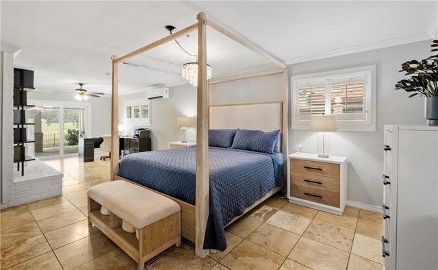 6113 Lost Creek Dr, Corpus Christi, TX 78413