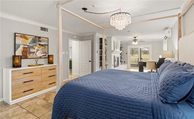 6113 Lost Creek Dr, Corpus Christi, TX 78413