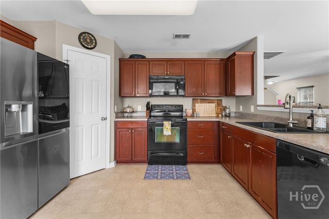 6 Myrrh Circle, Savannah, GA 31419