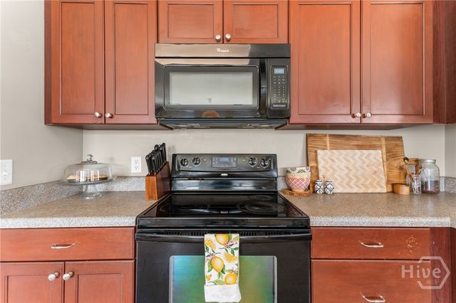 6 Myrrh Circle, Savannah, GA 31419