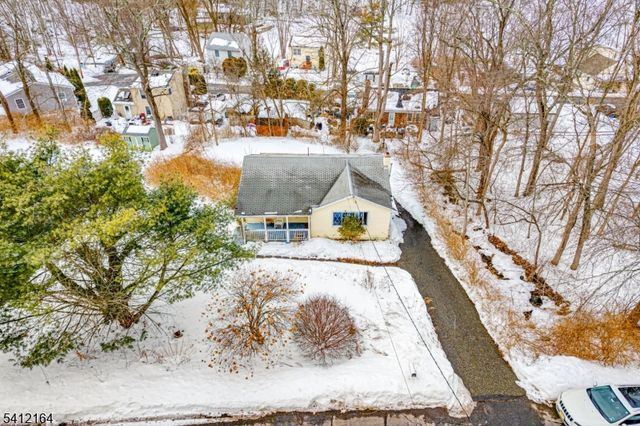 10 Lake Shore Rd, Hardyston Twp., NJ 07460