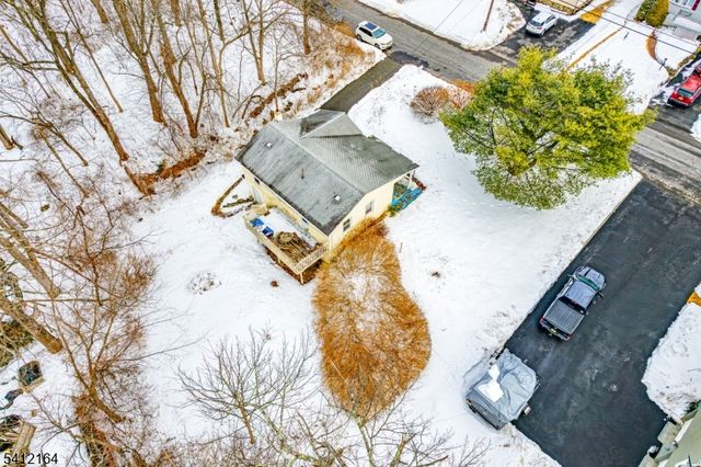 10 Lake Shore Rd, Hardyston Twp., NJ 07460