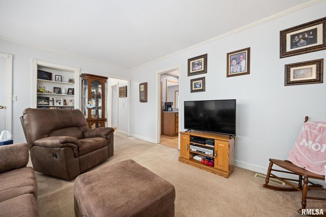 1612 MATILDA Street, Pekin, IL 61554