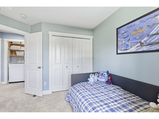 1738 N MANZANITA St, Canby, OR 97013