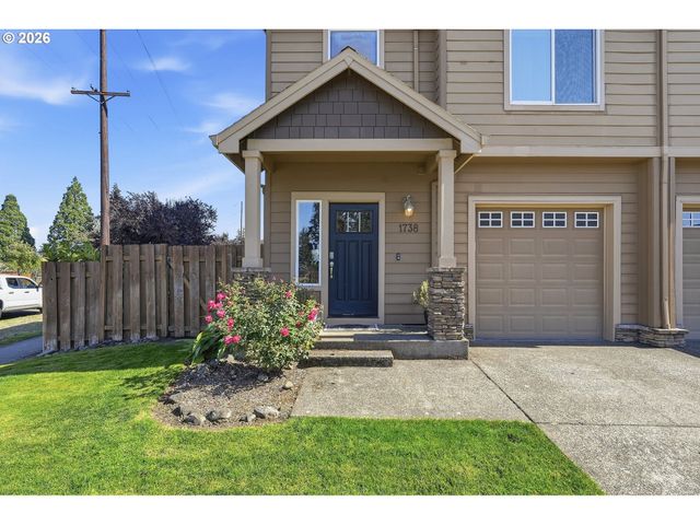 1738 N MANZANITA St, Canby, OR 97013