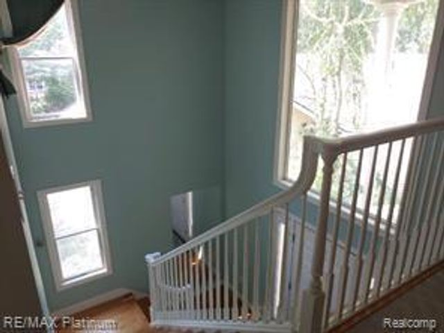 481 Village Oaks Court, Ann Arbor, MI 48103