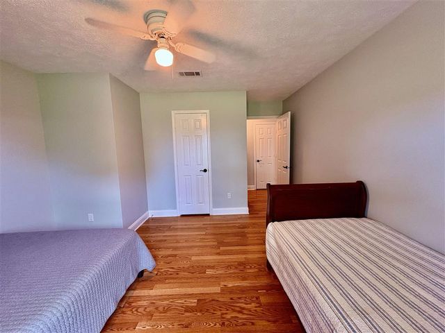 1502 Mohican Dr Drive, Lake Charles, LA 70611