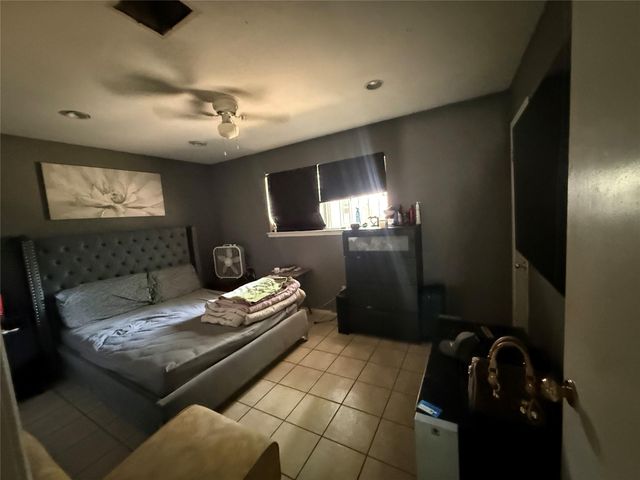 9603 Eblen Drive, Houston, TX 77040