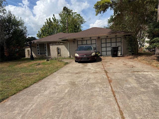 9603 Eblen Drive, Houston, TX 77040