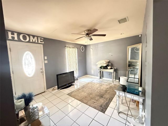 9603 Eblen Drive, Houston, TX 77040