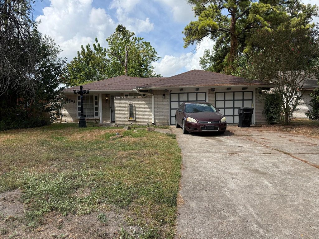 9603 Eblen Drive, Houston, TX 77040